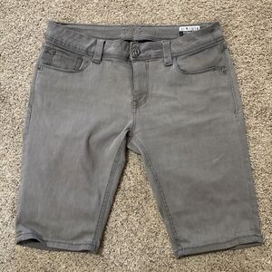 Rose Royce Womens Size 31 13/14 Bermuda Jeans Charcoal Gray Stretch Modest‎